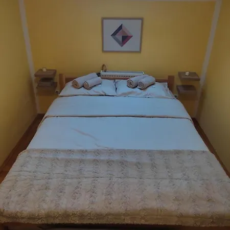 Beige Nest *